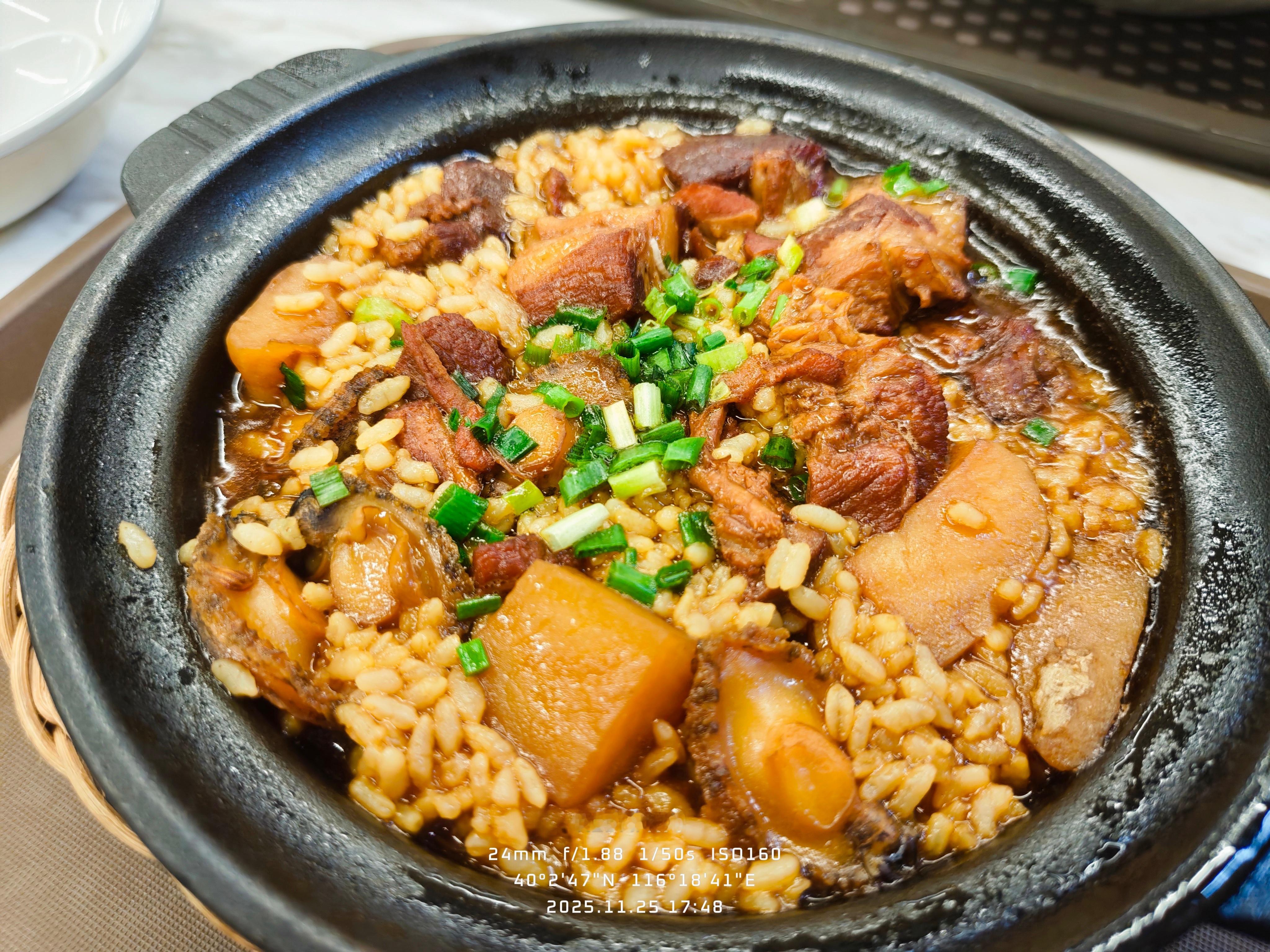 小米食堂本周推出鲍鱼饭，猜猜多少钱 拍哒 