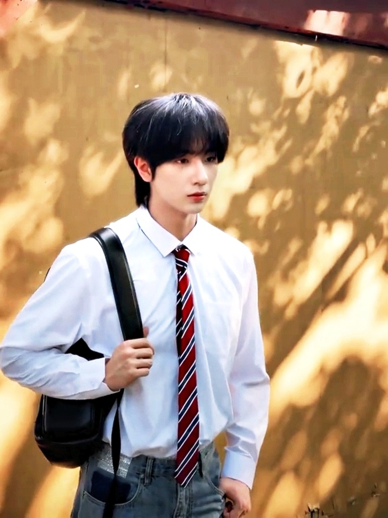李宏毅 少爷