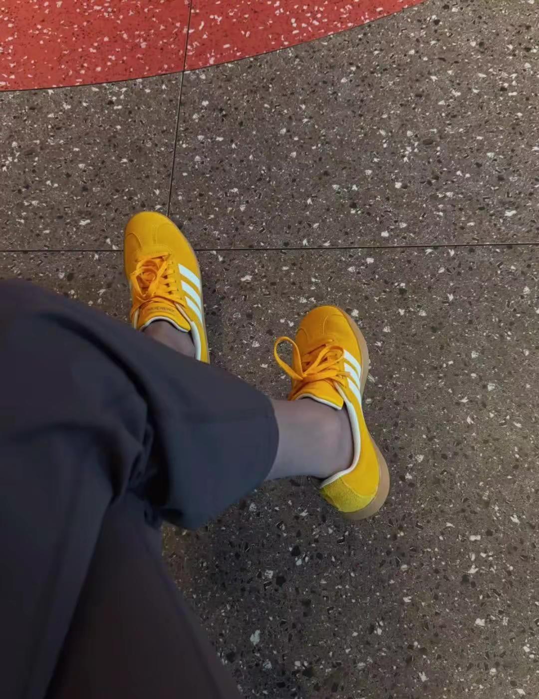ootd通勤 阿迪 德训 舒适 自在穿搭是一种态度 ootd穿搭 球鞋穿搭 德训
