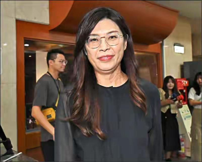 竞选台岛国民党党魁的郑丽文说：不能再让美国对台予取予求…