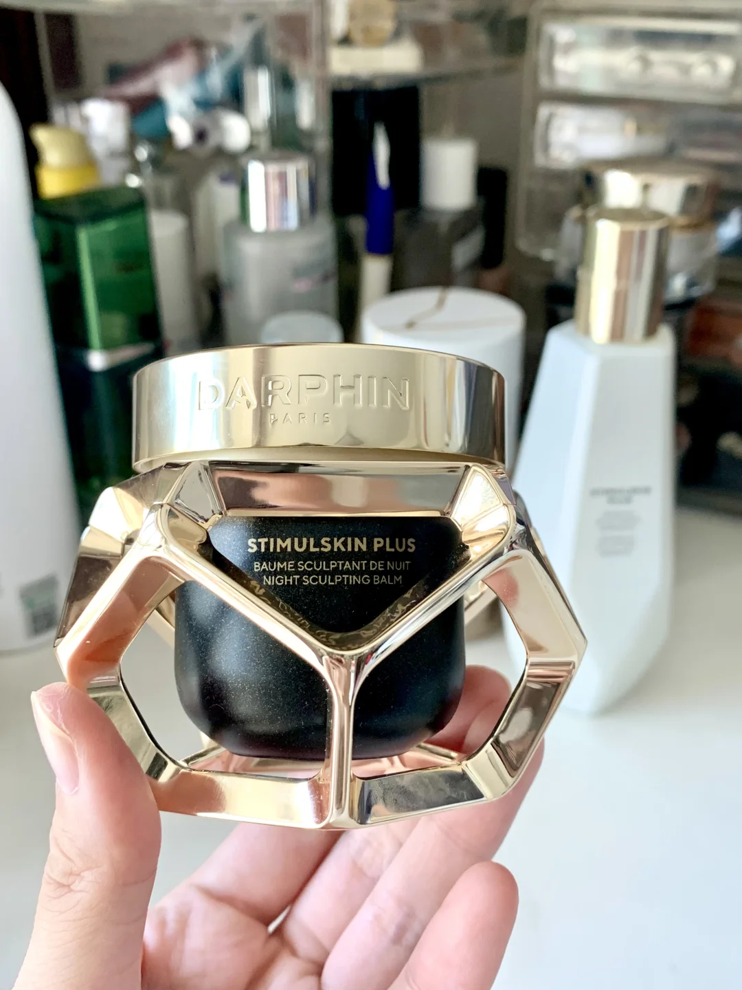 巨头千金出手！直追热某吉的苹果肌提升感