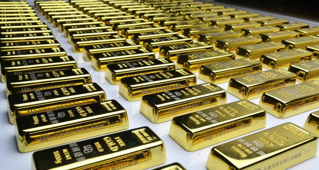 最近总有人问：“中美博弈这么紧，存在美国的 600 吨黄金还能要回来不？” 甚至