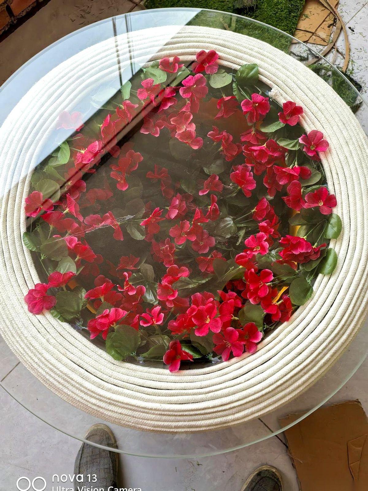 每次看到这种“大底”、“胆码”，我就想笑。
一堆冰冷的数字，排列组合，搞得跟解什