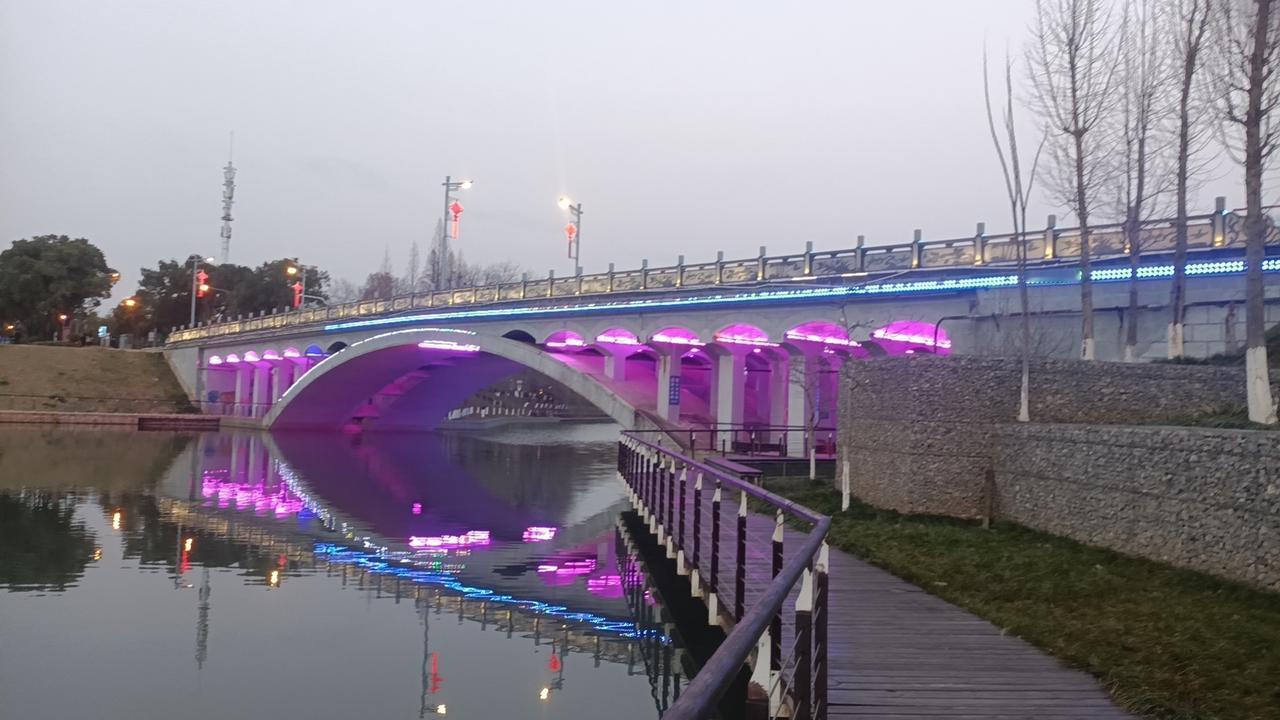 【东北·黑土地版】——主打豪爽热烈
 
适用场景： 给铁哥们、东北亲友，或视频里