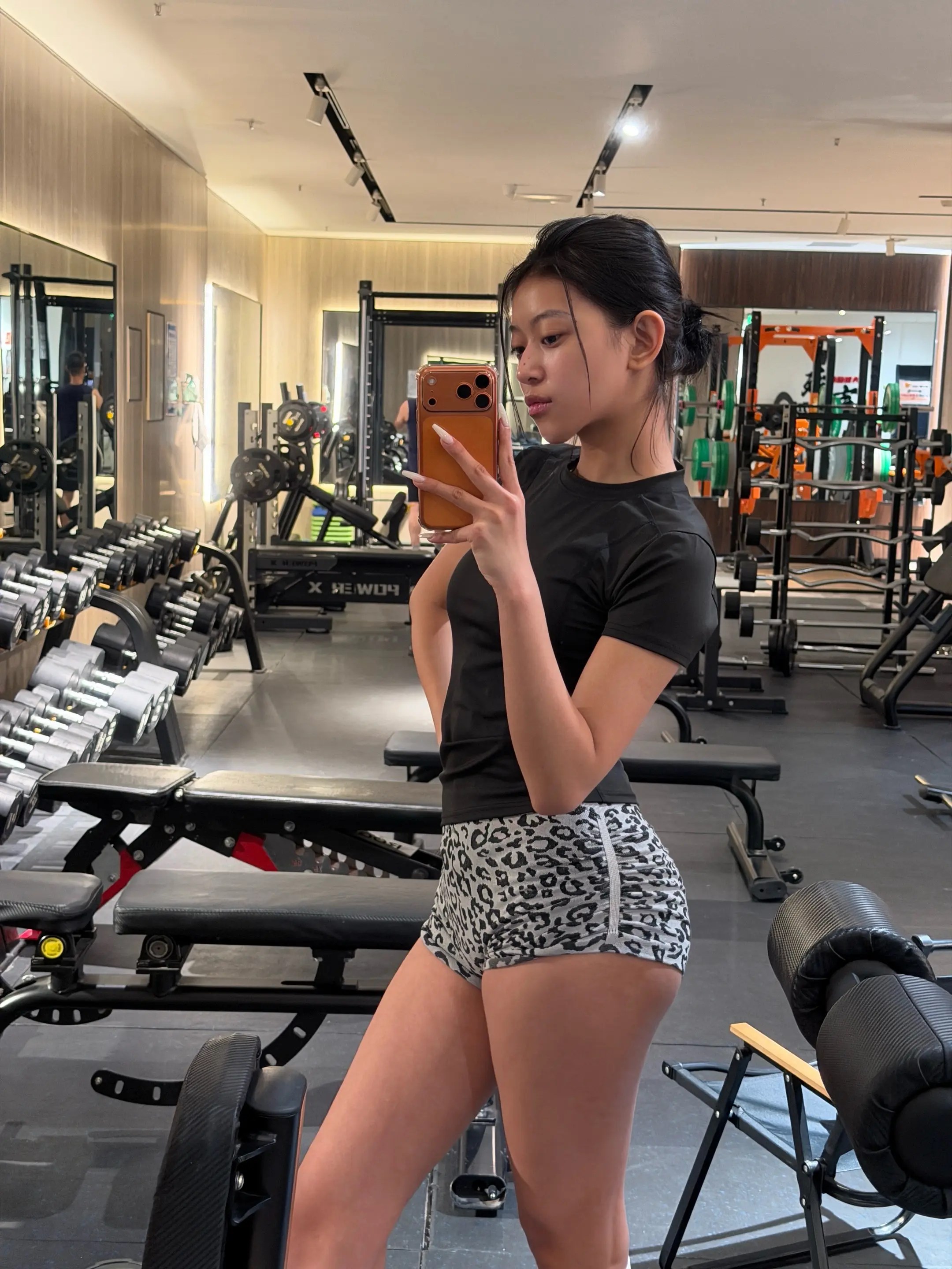 让我们在除夕这天卷飞所有人 好吗