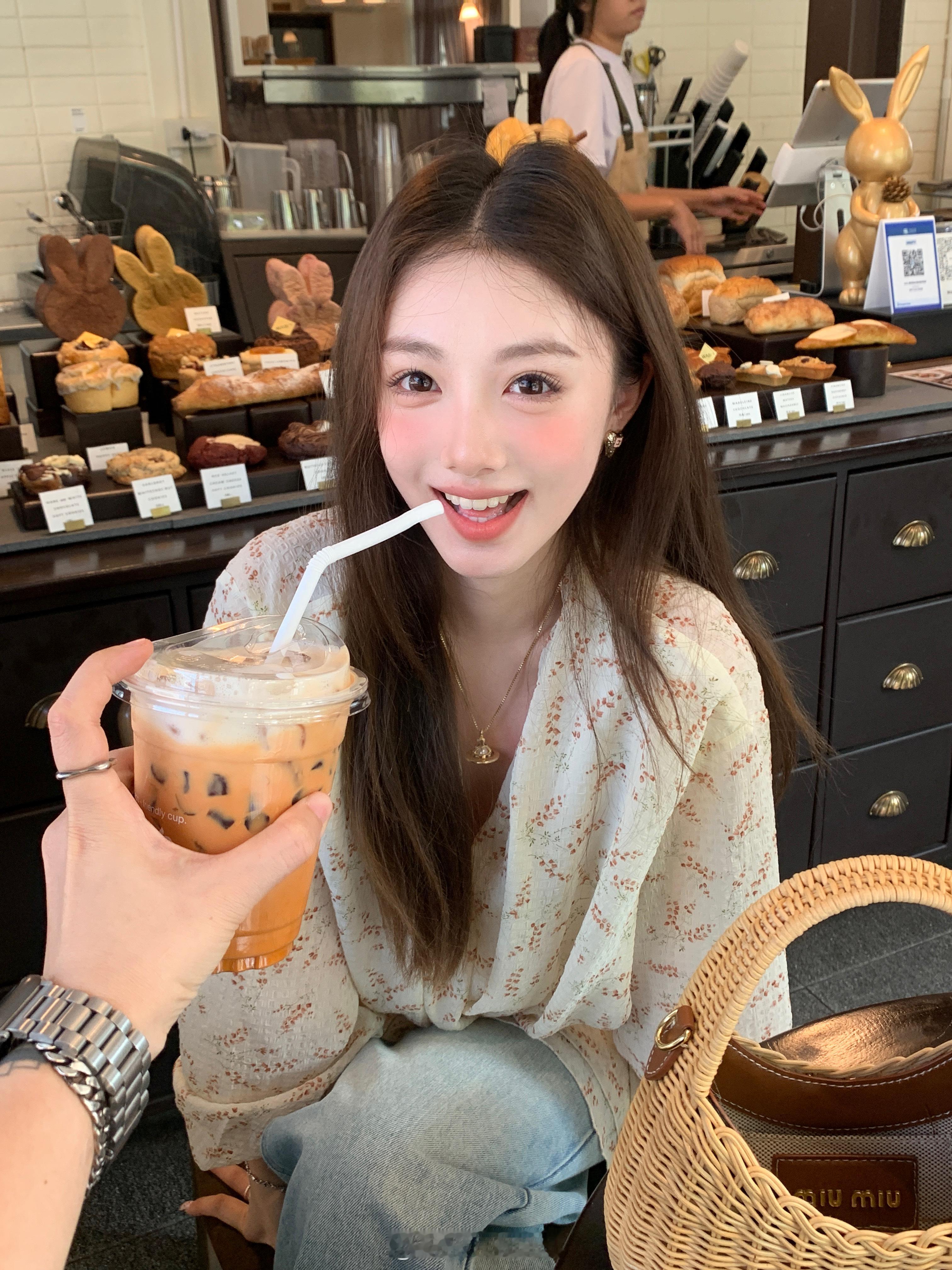下午好🌞18图美照哈哈哈哈 ​​​