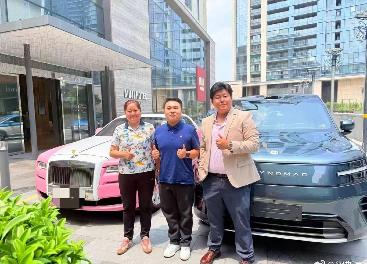 N90探索版热度真的相当火爆，门店试驾车全都约满，准现车也基本告罄，4分钟大定破