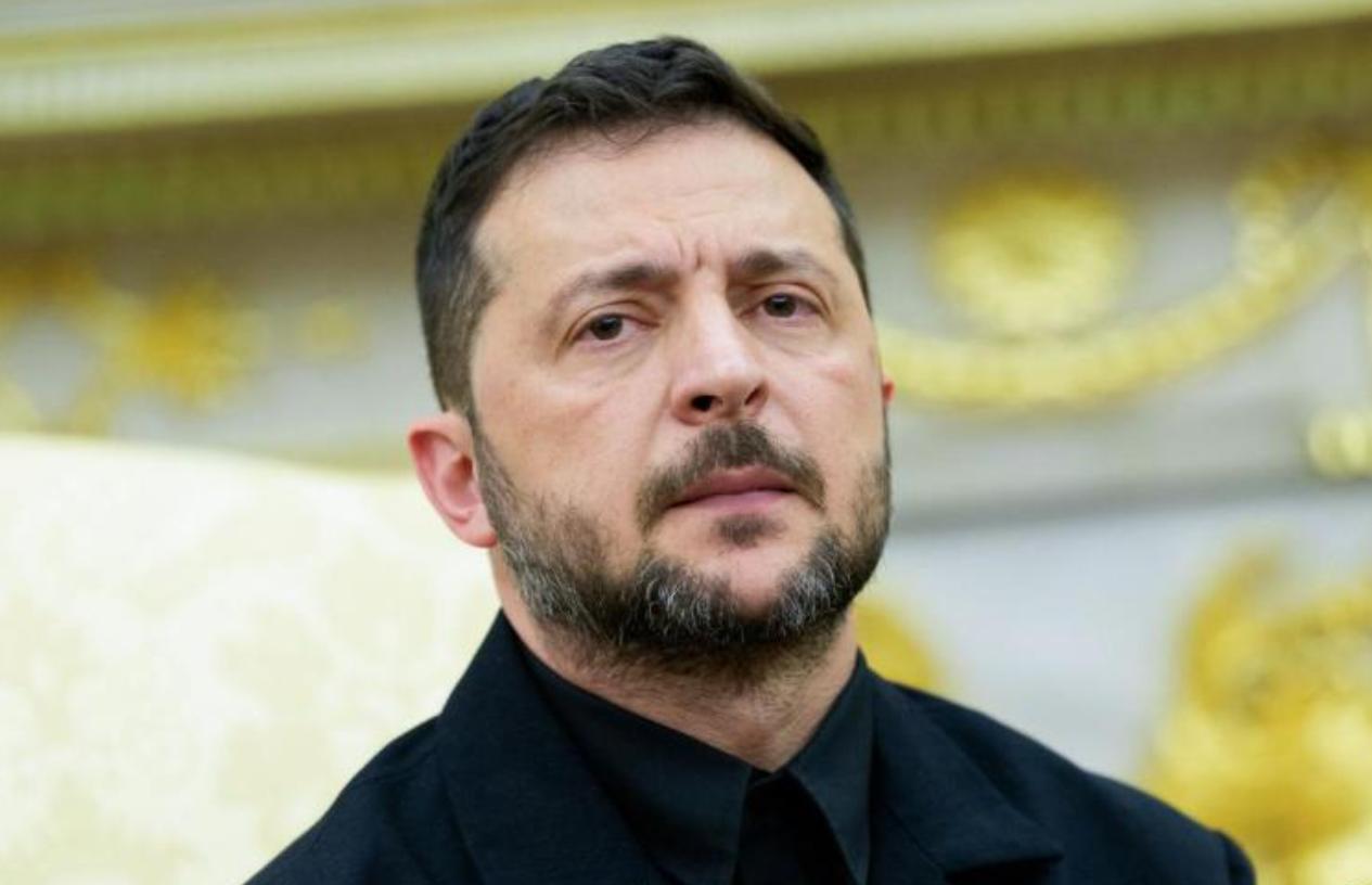 美俄双重夹击，泽连斯基终于松口，两大妥协换西方安全保障，乌形势急转直下

美俄双