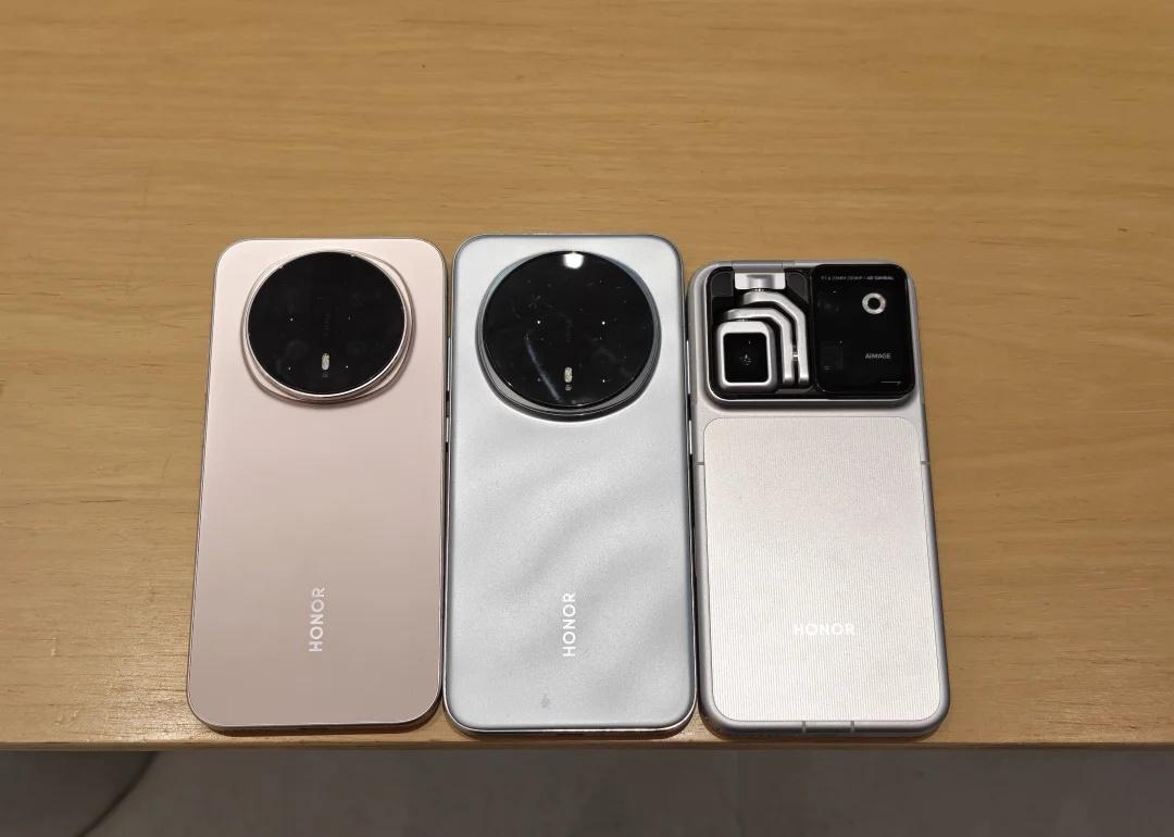 Magi8系列+robotphone
robotphone有问必答系列
手机选购