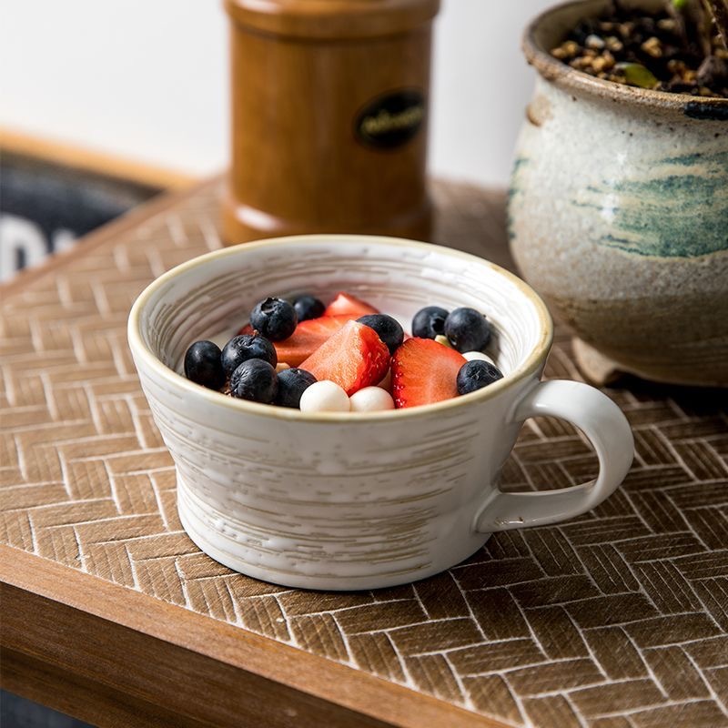 熟悉的颂杯子环节！today又来了！平仑就可以！揪两个宝宝一人一个早餐燕麦杯！！