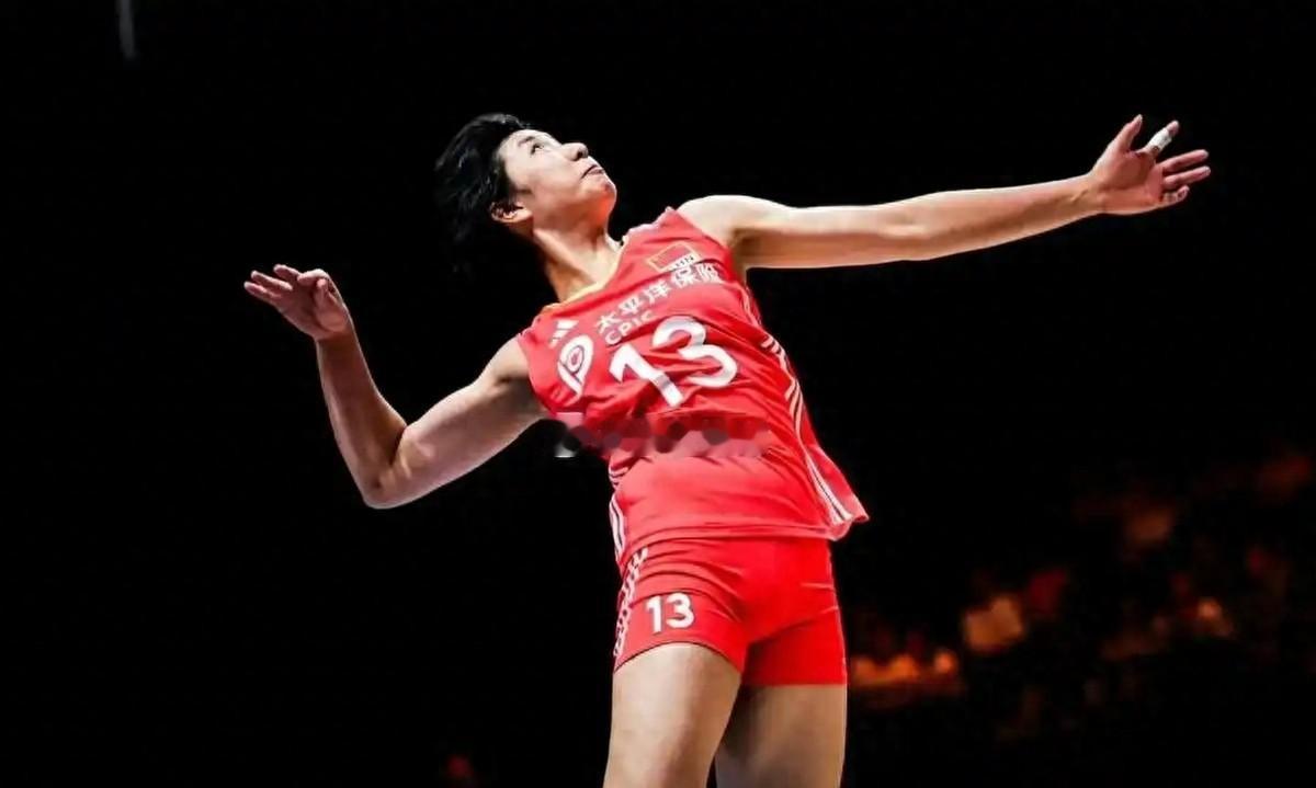 排超半决赛烽烟再起，天津对决江苏、上海迎战山东的格局已定。球迷目光却超越冠军归属