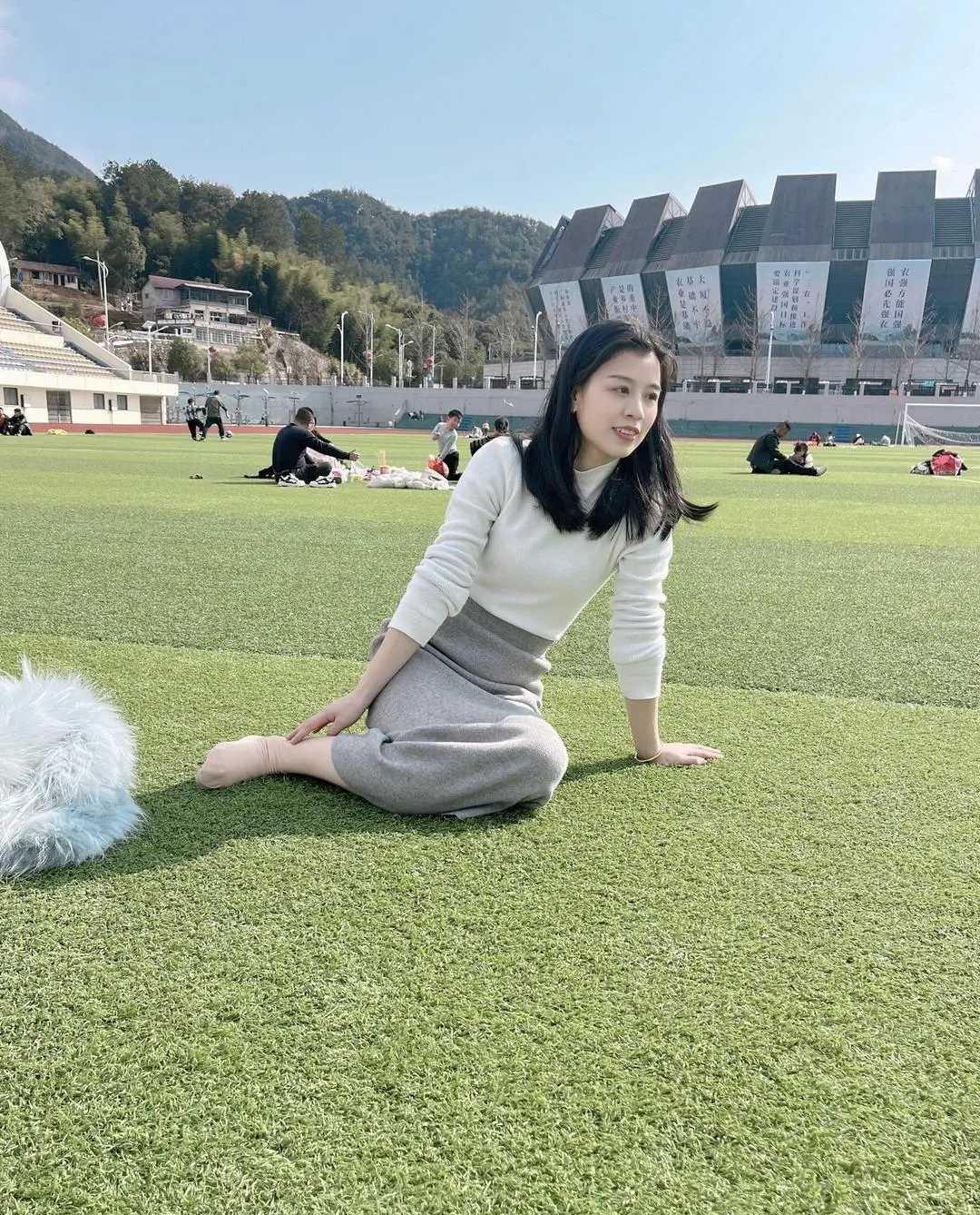 【震惊！怀孕女教师家访遇害】2006年3月10日晚，怀胎五月的乔老师出于对学生的