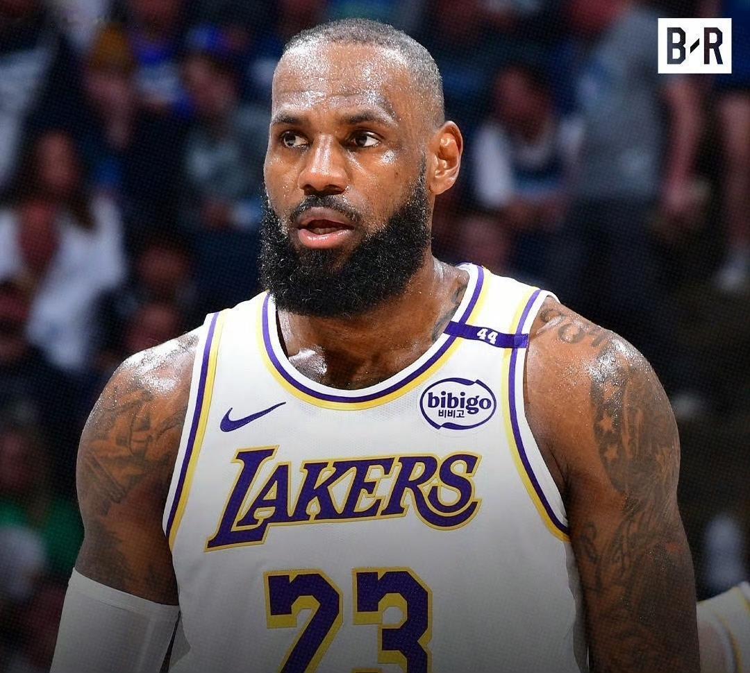 最近詹姆斯去发展联盟的消息，漫天飞！

其实，詹姆斯去发展联盟训练是一件再正常不