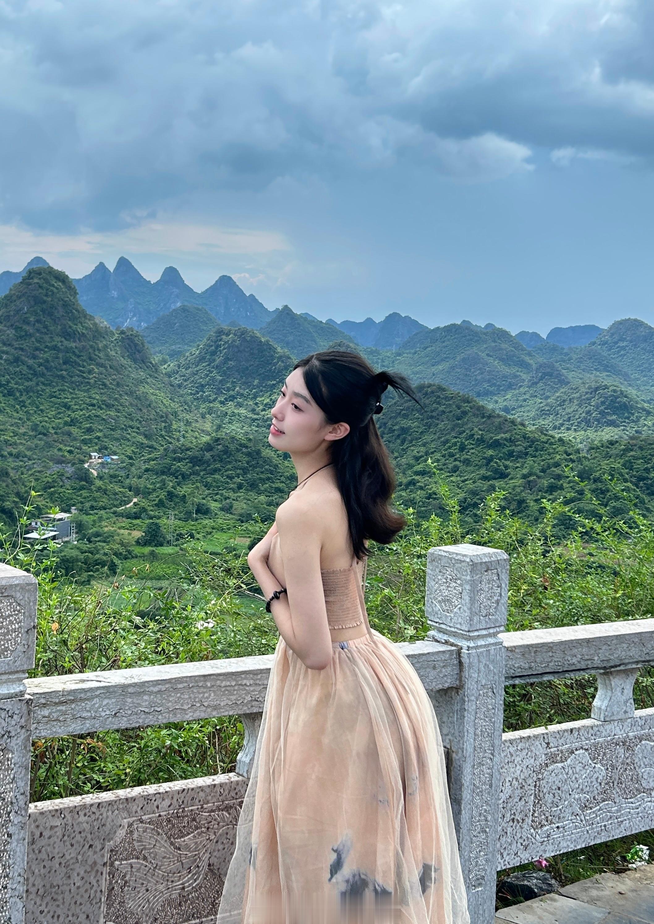 望山观水⛰️  ​​​