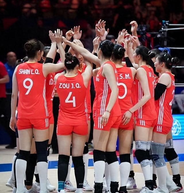 中国女排3-1捷克，听听媒体专家怎么说，整体向上，值得期待

中国女排开门红，3