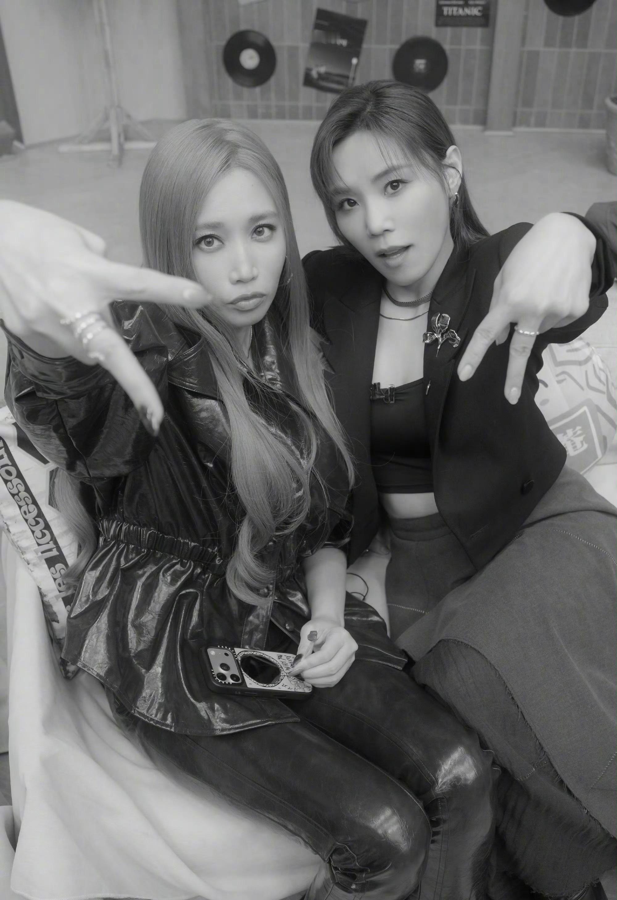 欧阳娜娜拍的声生家族欧阳娜娜镜头下的声生家族每个人都好鲜活灵动啊，娜娜好会拍📷