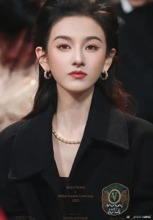 《等风热吻你》网传宋祖儿已定！《等风热吻你》女主是明艳张扬疯批的顶流女星，和宋祖
