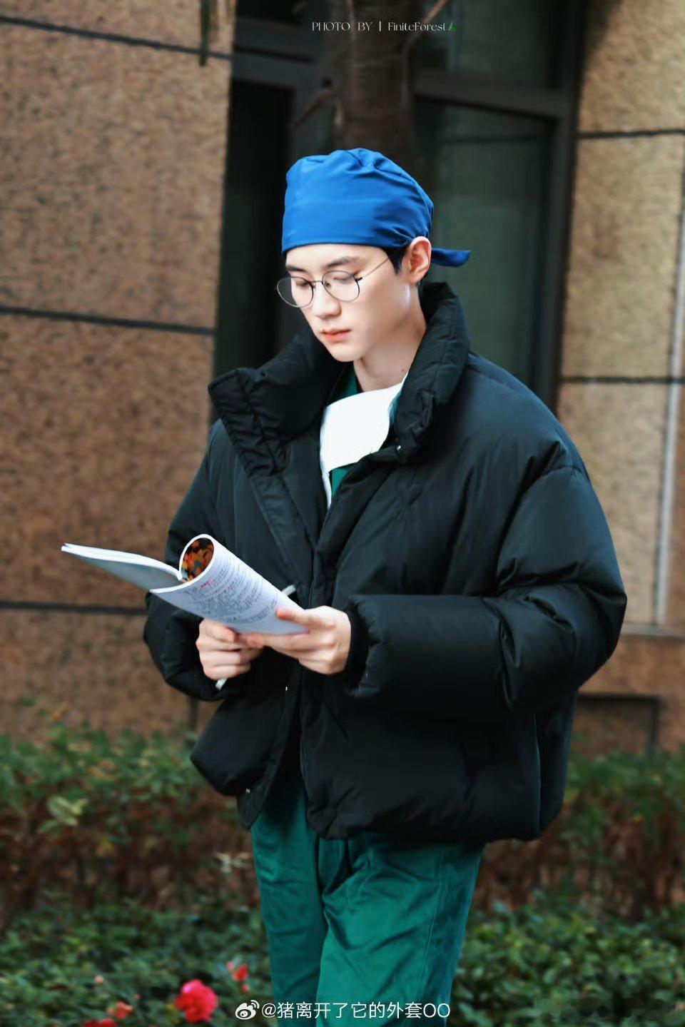 周翊然《生命缘》医生造型路透，看起来好专业的样子我也要哥哥看病 