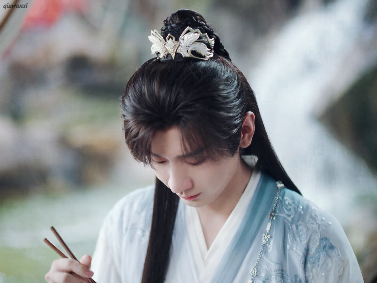 成毅 𝒄𝒉𝒆𝒏𝒈 𝒚𝒊•萧秋水“欲语泪先流”成毅赴山海 🚫去水印