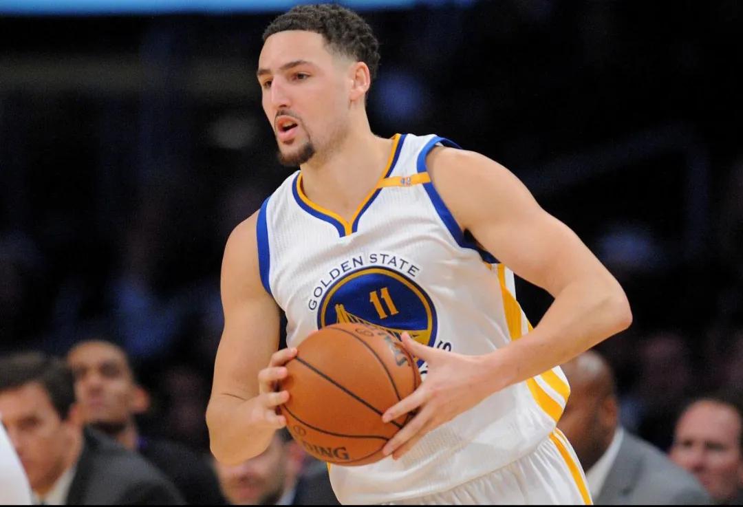 有一说一，NBA今日比赛红黑榜单单！
今日球星，有一说一，表现好坏，榜上留名。
