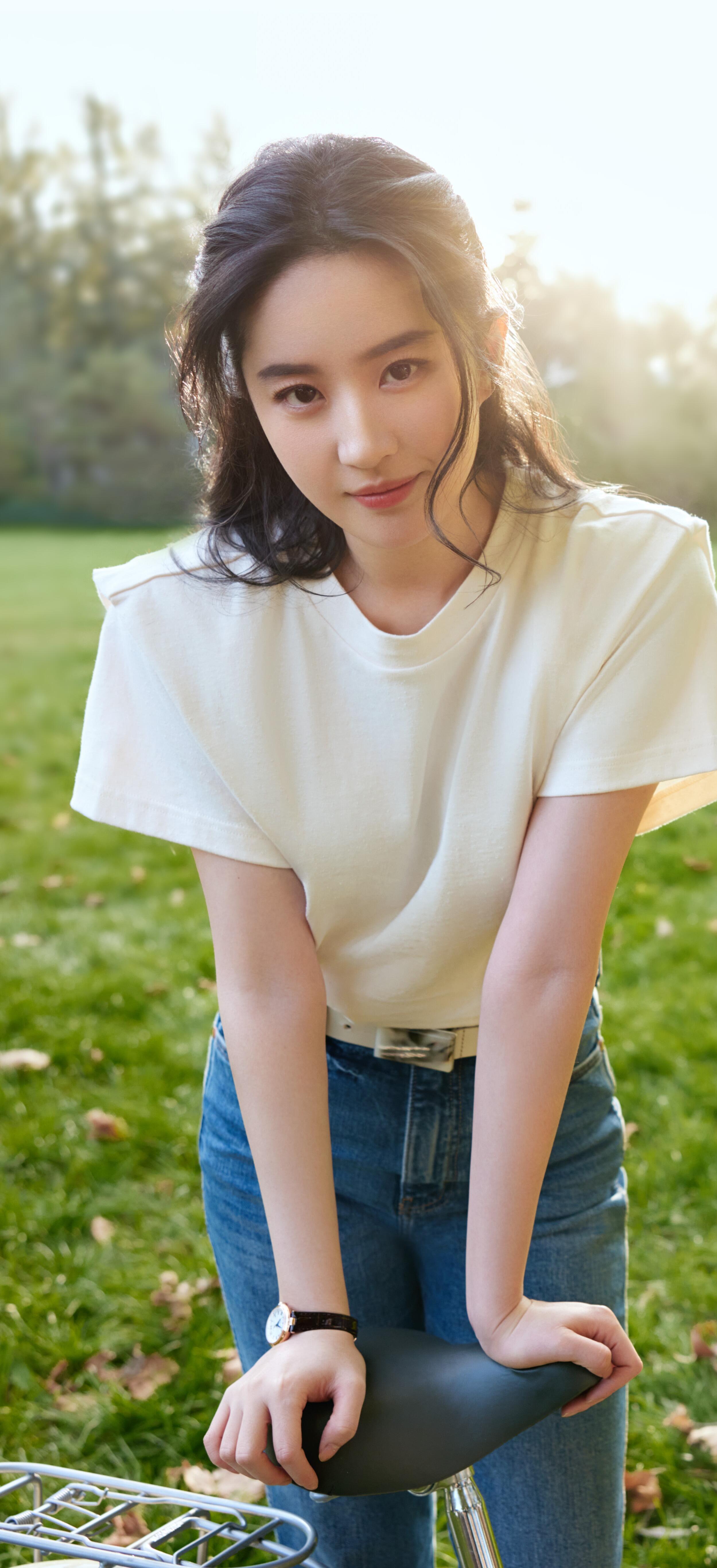 刘亦菲不同，造型都能美到极致！ ​​​