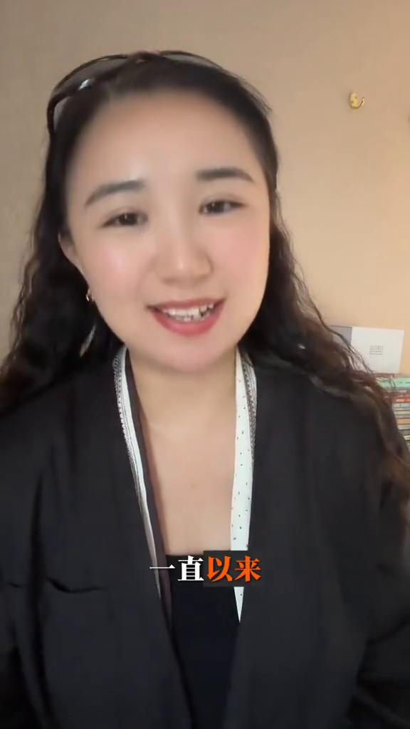 改变赛制从来不是一次呼吁就能成的事，利益链条上的齿轮不会因为谁的发声就停转。但我