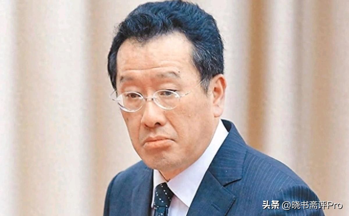 被我们纳入“台独”顽固分子名单的顾立雄，跳出来对我们放话了！6月8日，岛内防务部