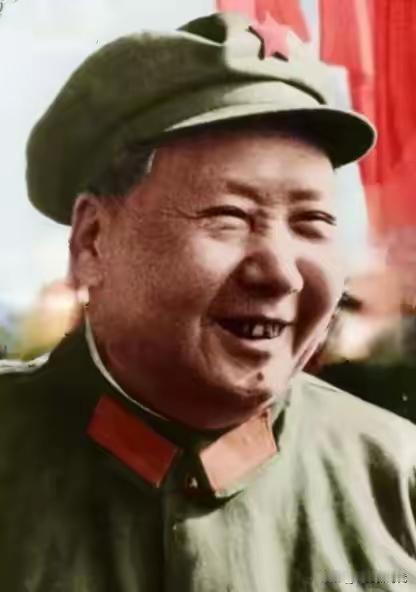 瞧瞧毛主席这气场，就是一位大领导高大形象，大统帅格局，不愧为中华民族千年伟人。人