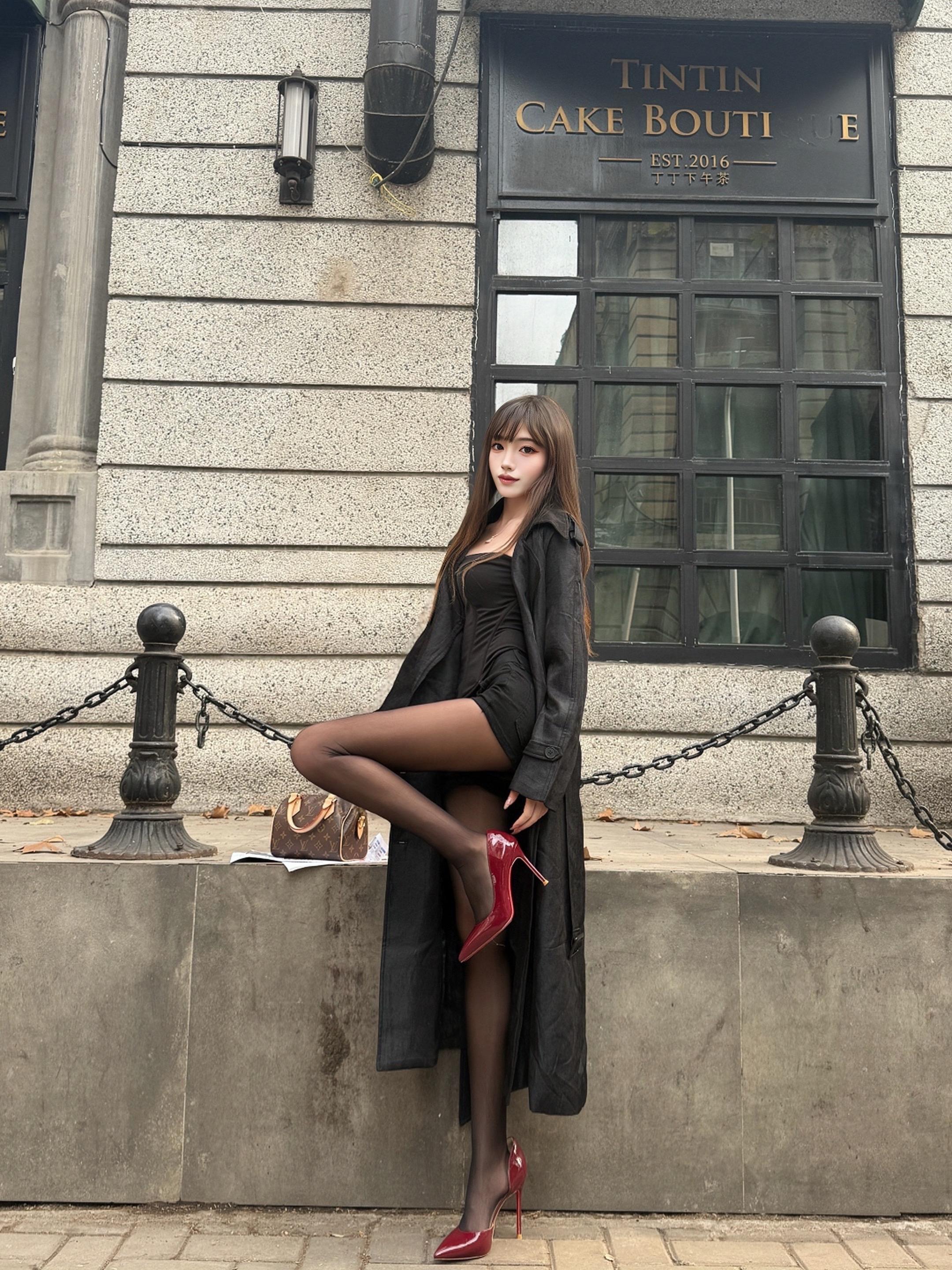 喜欢坏女人是吧 那我本色出演了