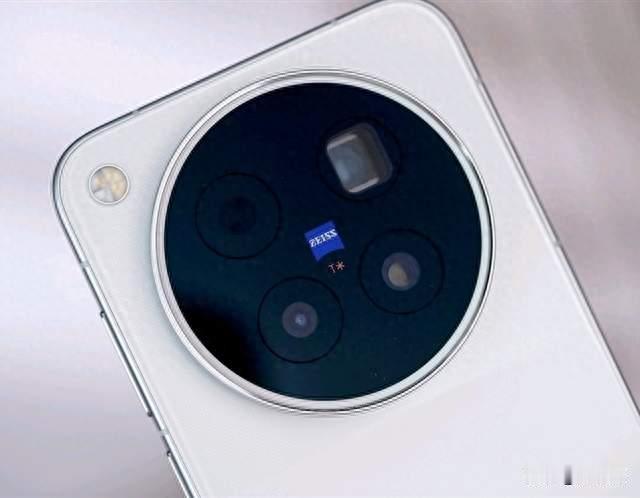 全面迭代补齐短板！vivo X500 Pro Max对X400全方位痛点解析