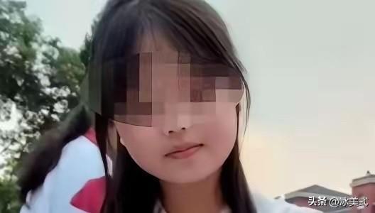 “怎么下得去手！”云南曲靖，15岁女孩和男同学在同村村民家玩到深夜，女孩打算回家