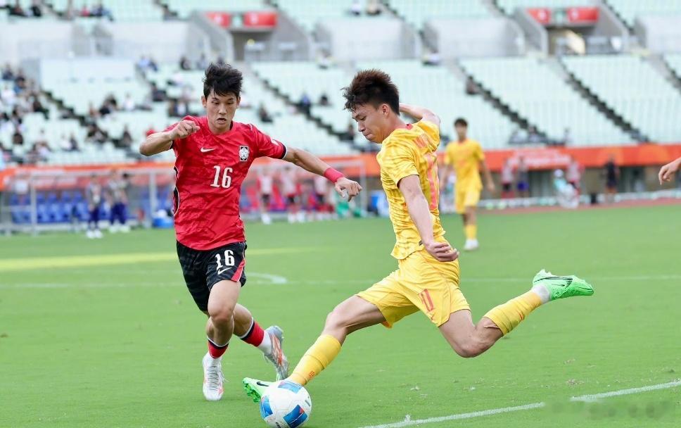 亚运国足1比2韩国 亚运会男足半决赛，中国U23男足1-2不敌韩国U23男足。第