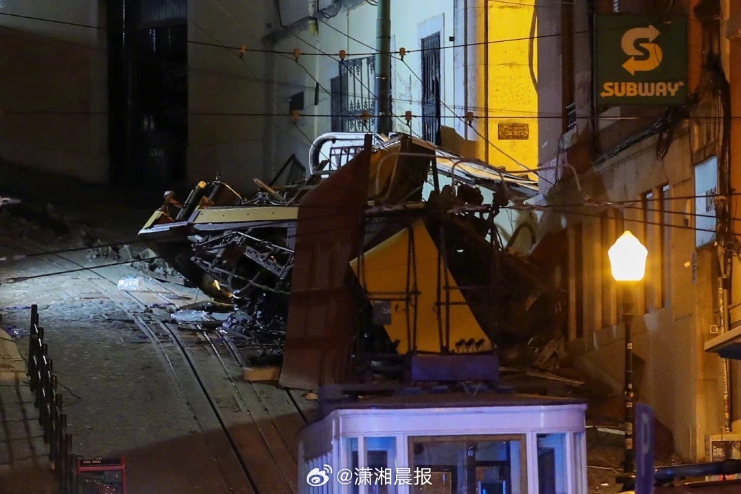【#里斯本缆车事故首位遇难者为制动员#，#里斯本缆车事故乘客逃生瞬间曝光#】据新