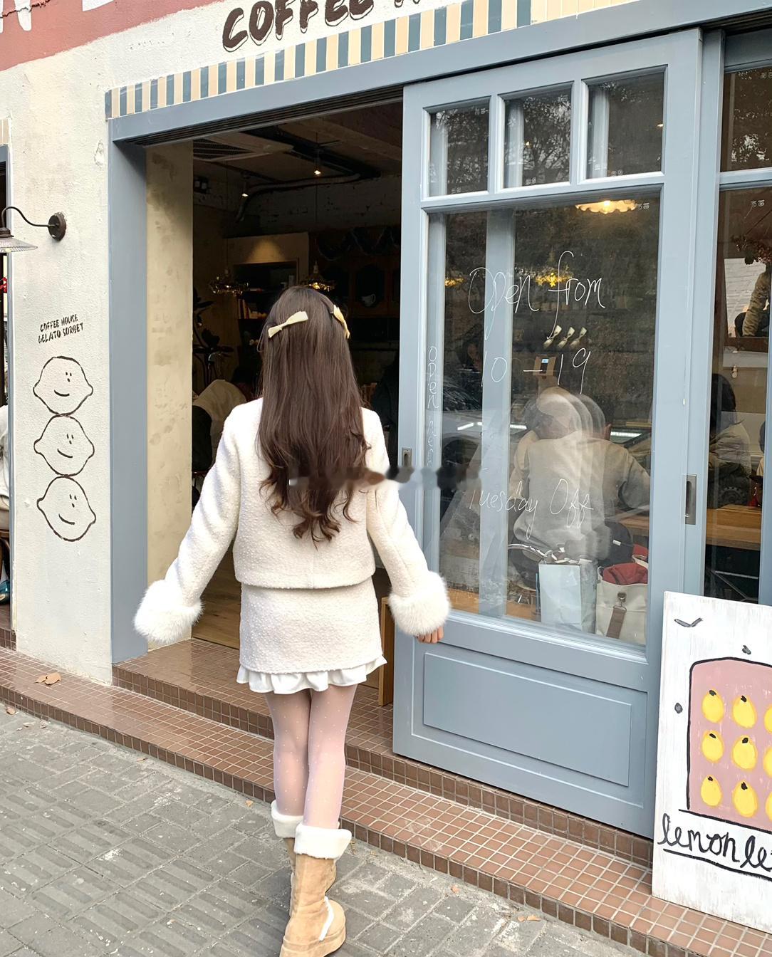 开心嘟૮ ◞ ⸝⸝ ◟ ྀིა ​​​
