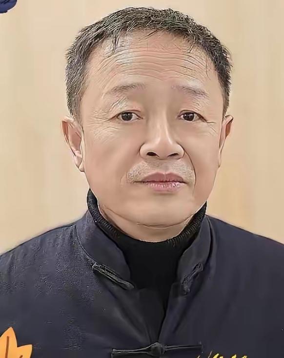 成都，一男子签字与父母断亲互不往来，32 年后双亲离世，留下两套锦江边老房估值 