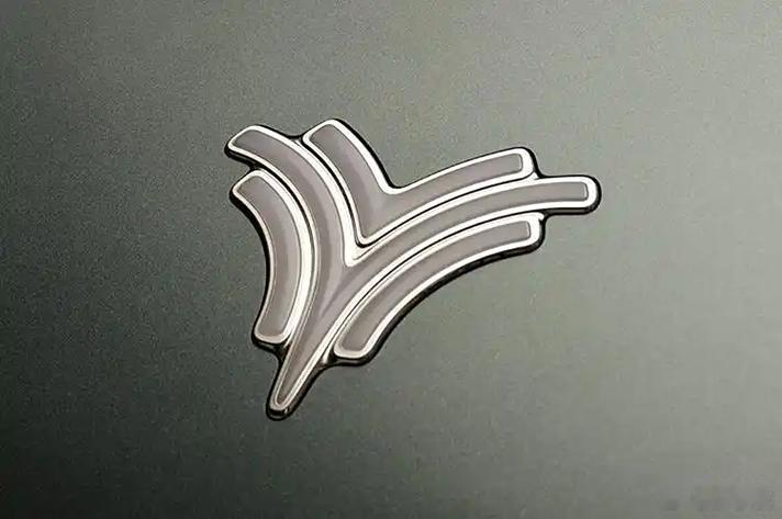 哪吒造车3年烧掉183亿，那不是败笔，那是这场新能源汽车工业弯道超车必须支付的的