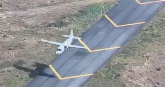 全球首次!中国试飞成功!
 
4月4日，湖南株洲芦淞机场，一场足以改写全球航空动