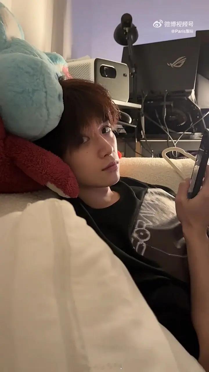 有合照有视频有床照锤成这样了 还在说仙人跳和虐粉 真的不是洗白话术吗梓渝 出轨梓