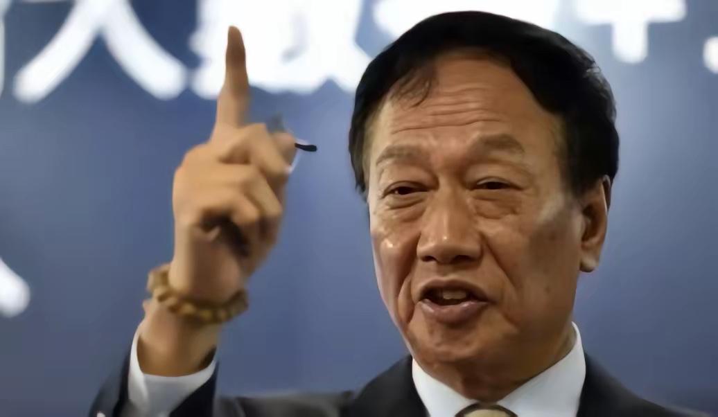 “只要大陆敢打，我就敢送”，他公开宣称，“若两岸爆发冲突，我会誓死守护台湾”，将