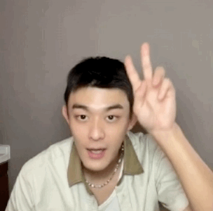 谁教刘润南这么剧宣的刘润南的剧宣画风简直笑亖！别人比狗耳朵都是萌系，他直接整了个