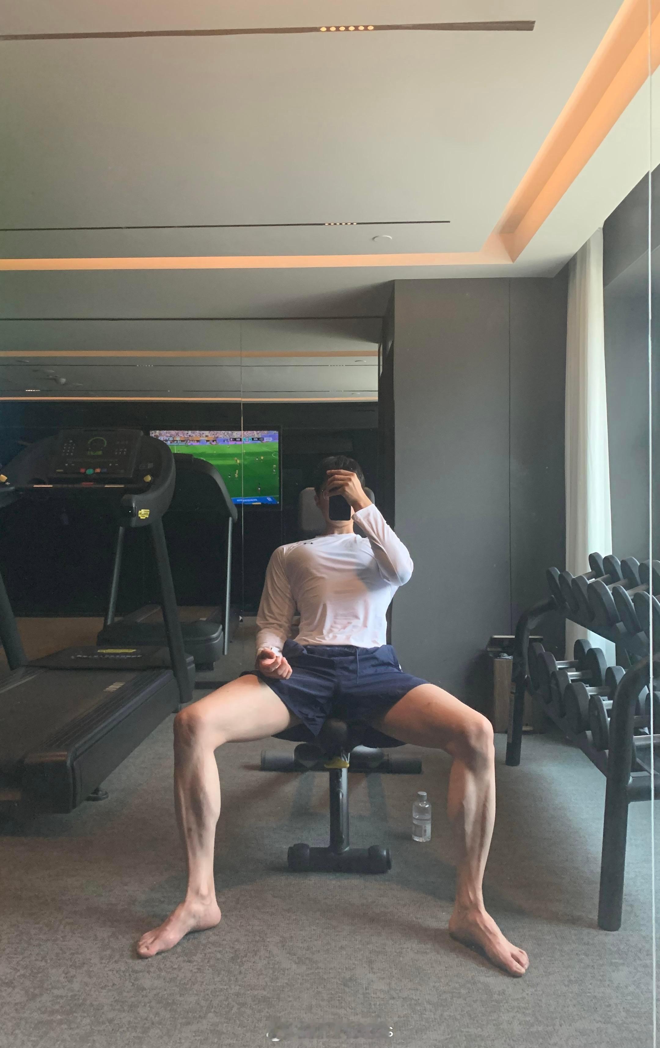 🤳 