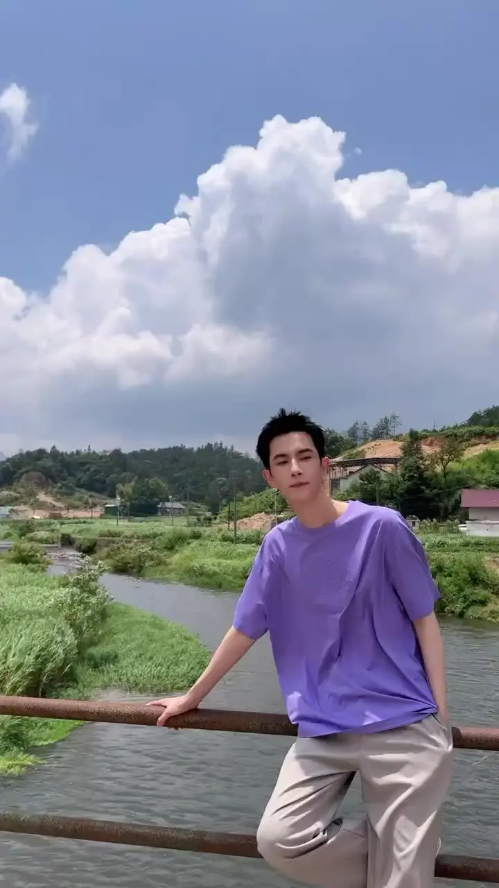 北京到新疆那么远 你要怎么回家呢