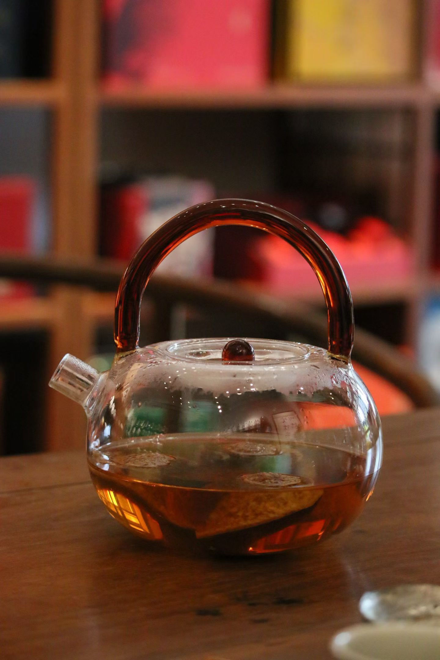 茶道  茶的洁净，成本有形。人的干净，代价无声。 