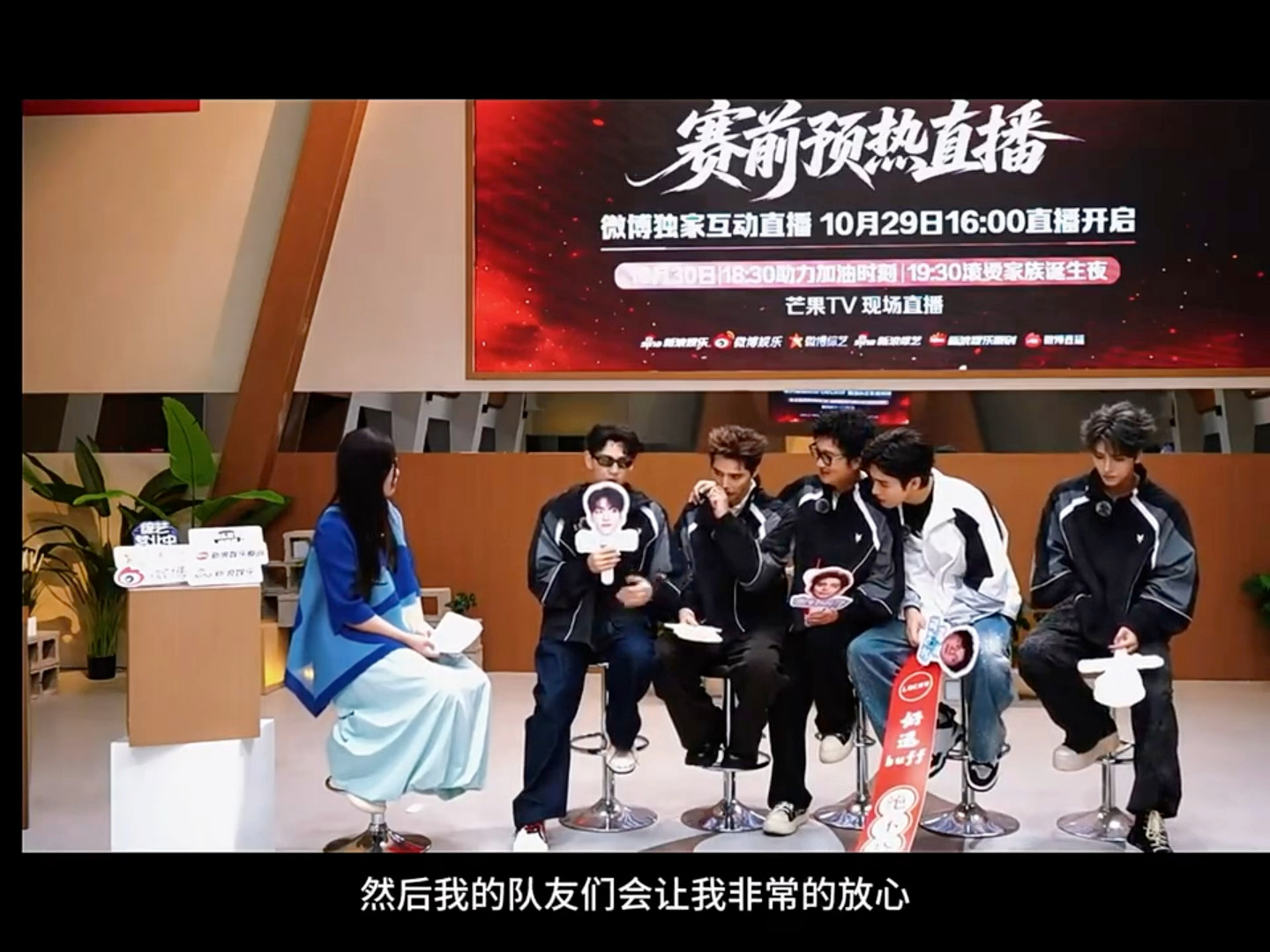 艾热回应最强单兵谁还记得一路carry舞台的艾热，全网封最强单兵，看他的回应好圈