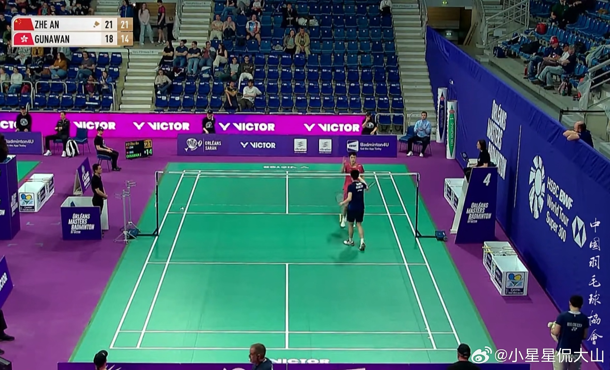 胡哲安🇨🇳 21-18、21-14 🇭🇰吴英伦下轮对手：田中涌士🇯🇵