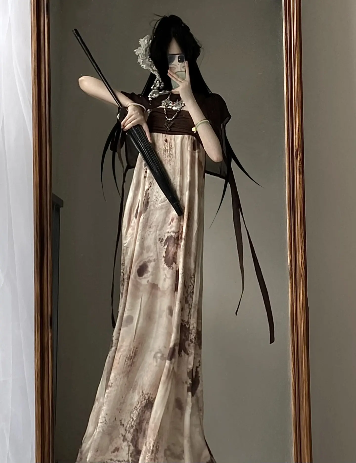 “你怜悯众生却从未…怜悯过我…”