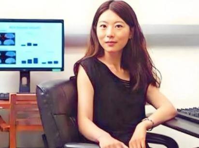 “我宁愿在美国住下水道，翻垃圾！也不回中国！”谁能想到，说出这句话的人，竟然是满