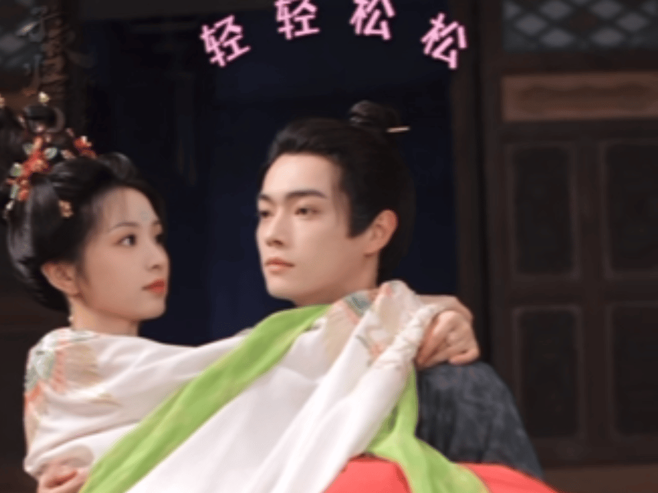 田曦薇&许凯公主抱好甜啊！[么么哒] ​​​