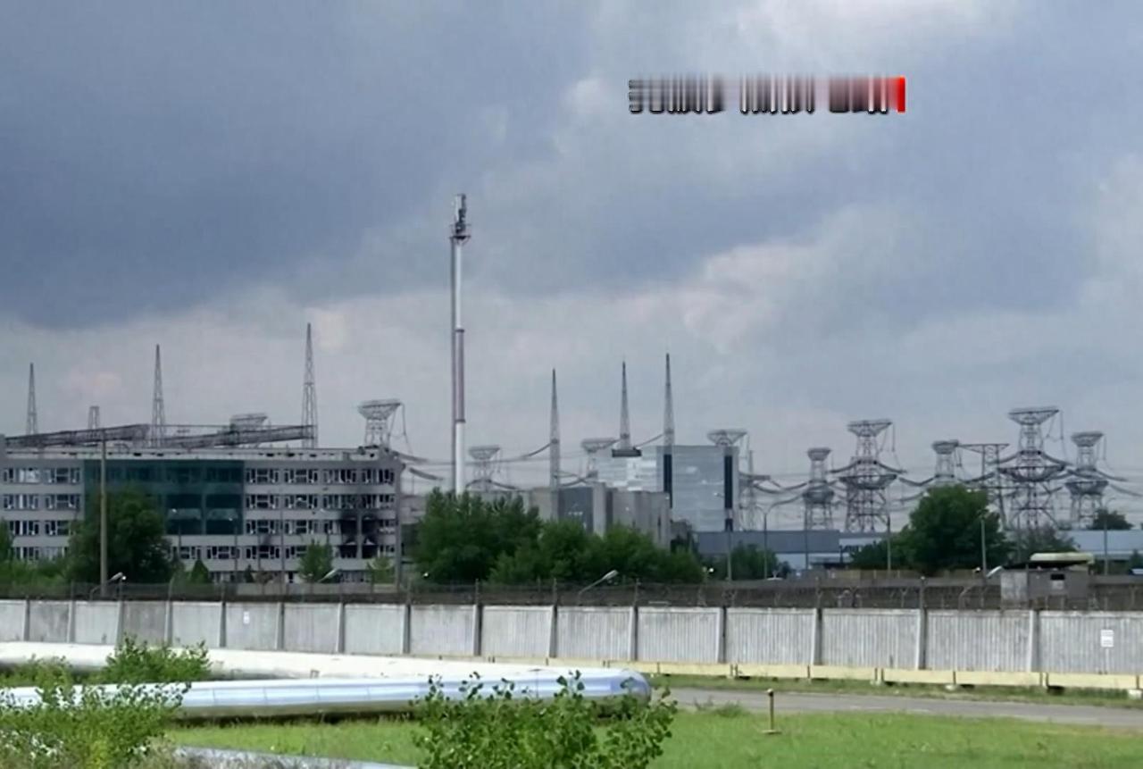 人类离灭顶之灾只差一步！5 月 30 日，一架满载烈性炸药的自杀无人机直奔扎波罗