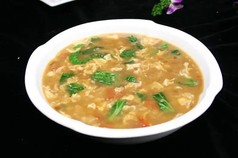 荣成饺子称孤扎，疙瘩汤称咸菊。